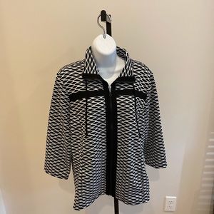 Chicos Weekends Black and White Zip Front Jacket